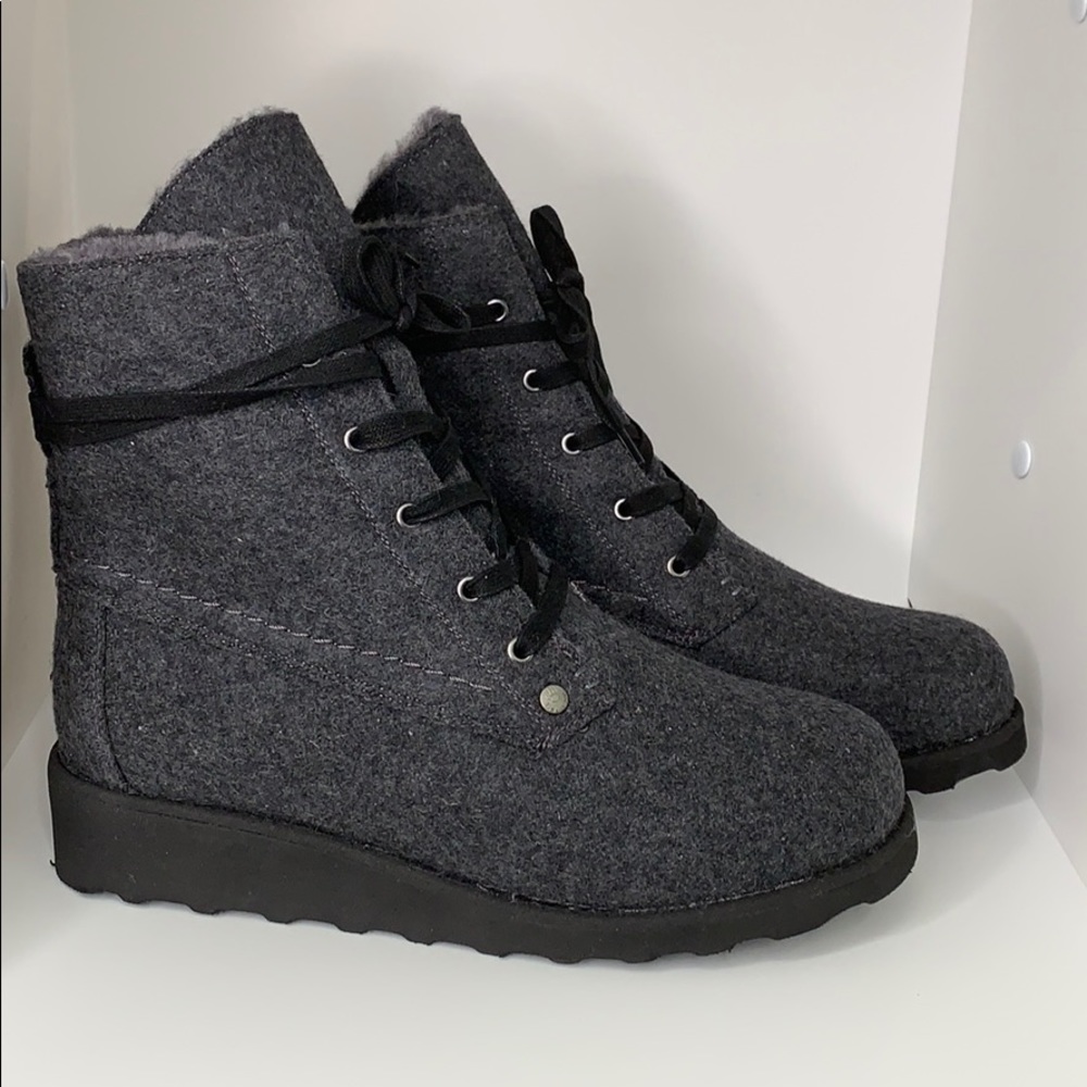 Bearpaw Women’s Krista Gray Wool Boot Size 11